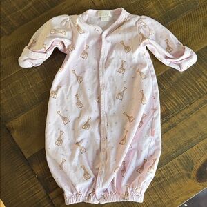 Pink Giraffe Print Newborn Nightgown